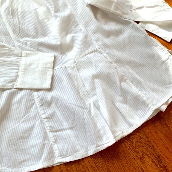 Coldwater Creek button down with split back detail - Picture 7 of 8